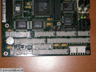 Connectors (IDE, FDD, SCSI, LAN, RS-232, LPT, Enz.)